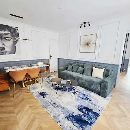 Apartment Lux Walk To Opera Lafayette Paris